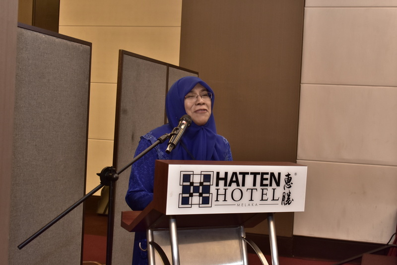 UKM 4756